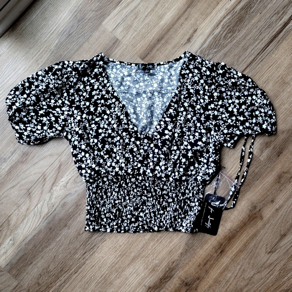J for Justify Crop Top